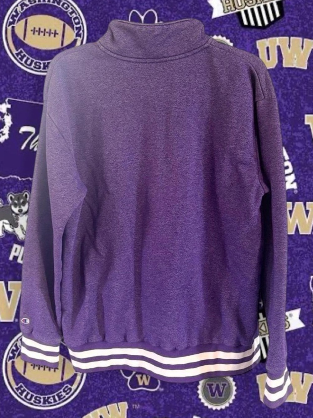 Women’s Champion Huskies 'W' Purple Quarter-Zip Pullover size large - Picture 2 of 4